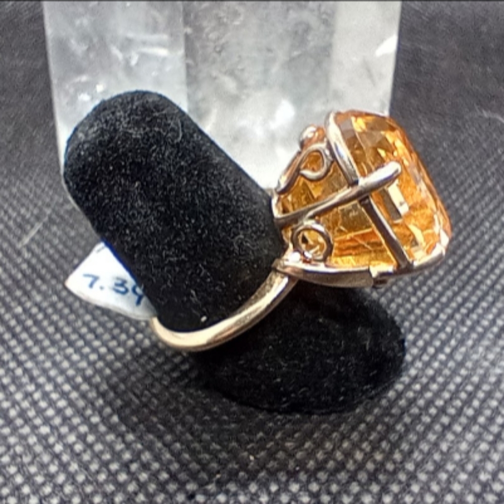Natural Citrine and 14k Yellow Gold - Picture 3 of 7